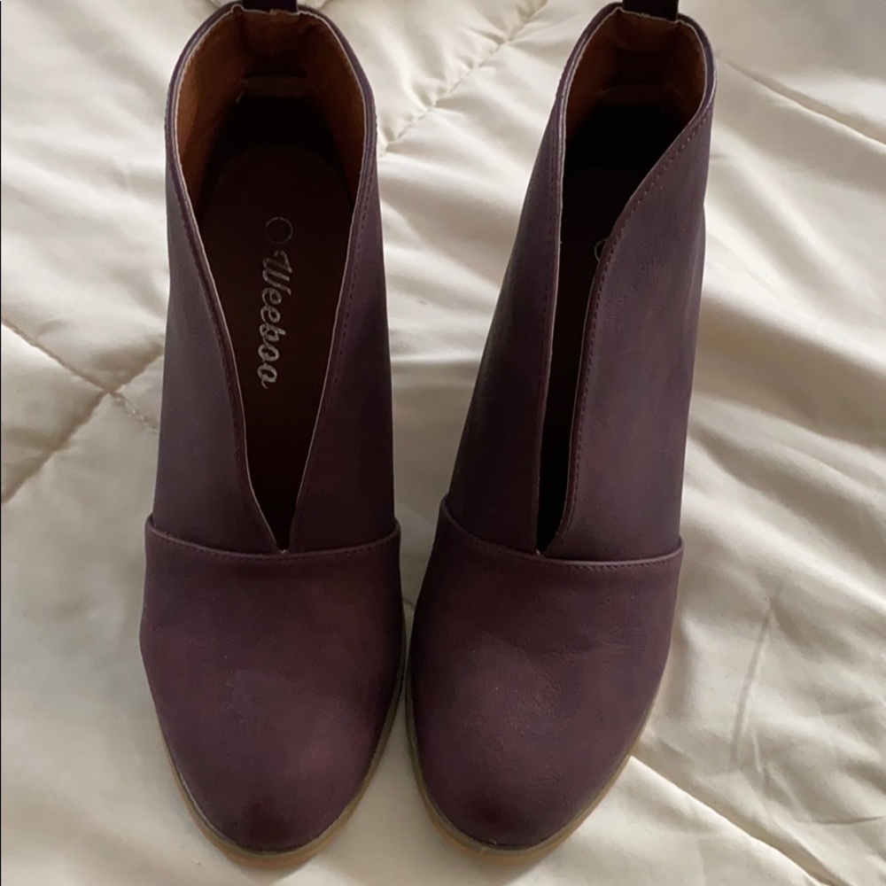 Purple bootie